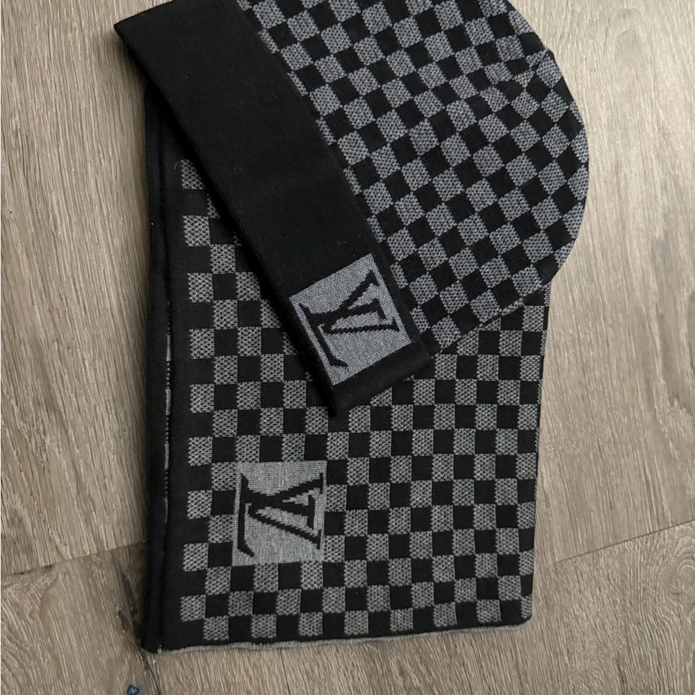 Louis Vuitton Black and Gray Checkered Hat and Scarf Set